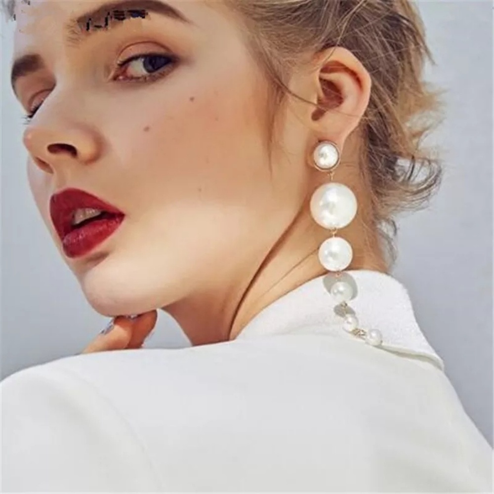 Vintage Style Elegant Long Pearl Drop Earrings - Picture 4 of 7